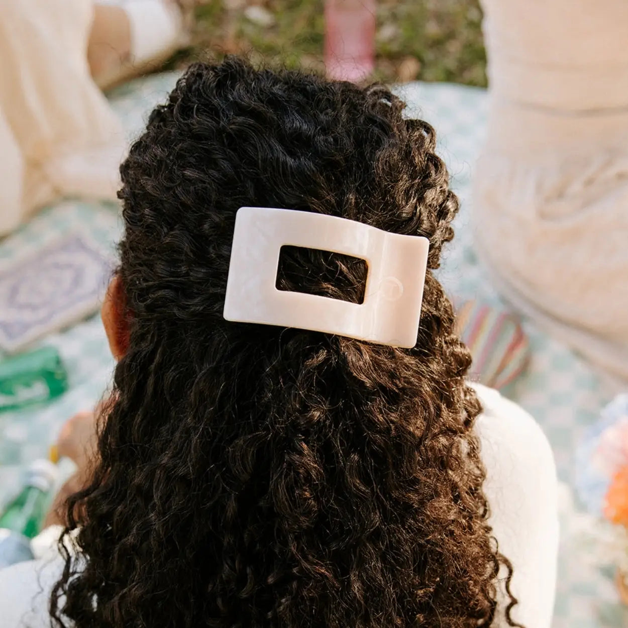 TELETIES Medium Flat Rectangle Hair Clip - Soft Surf