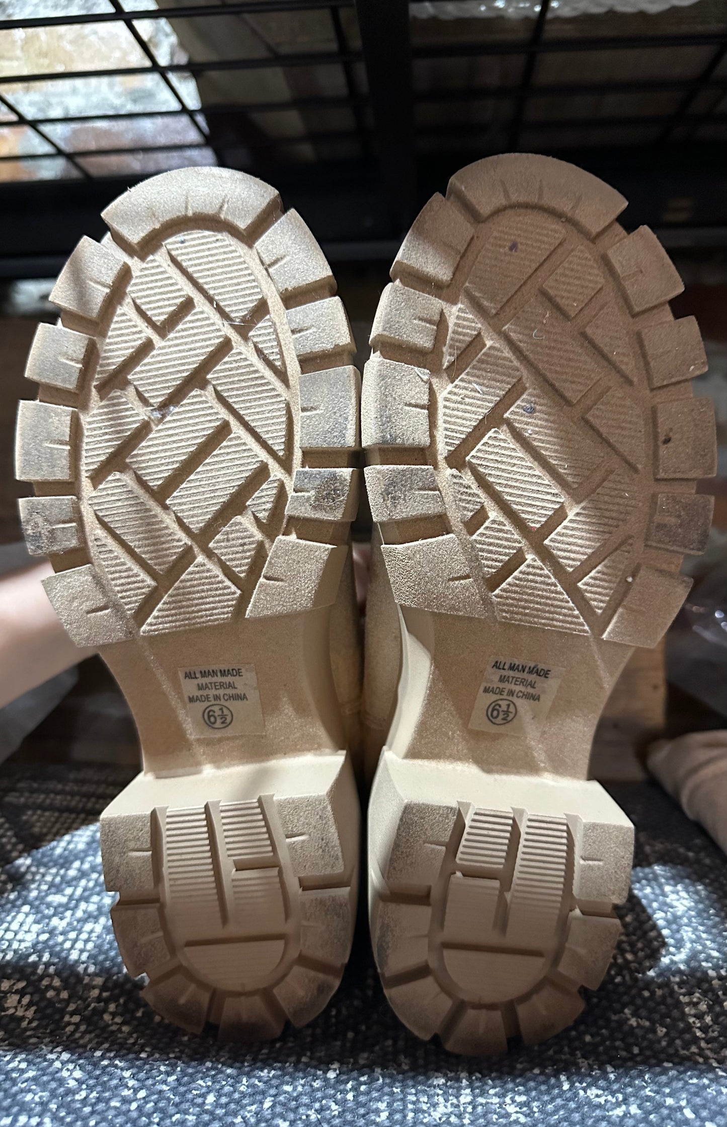 Carina Boots (Sand)