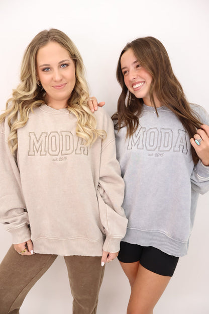 Moda Embroidered Oversized Pullover - Gray