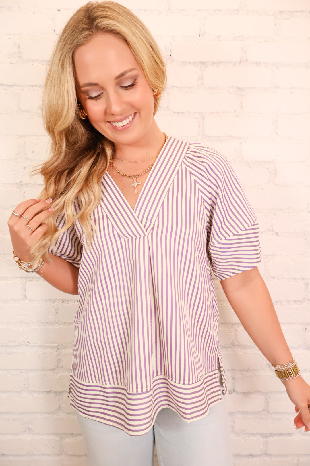 Relaxed Striped V-Neck Top - Lavender