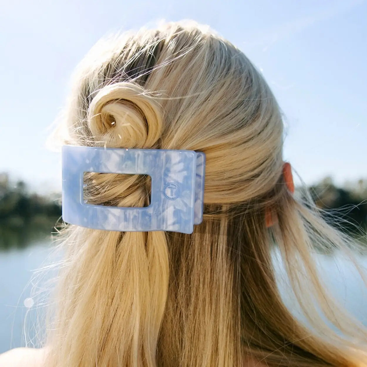 TELETIES Medium Flat Rectangle Hair Clip - Blue Lagoon