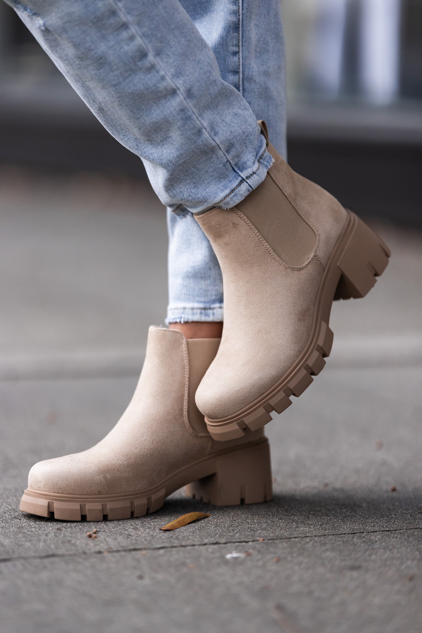 Carina Boots (Sand)