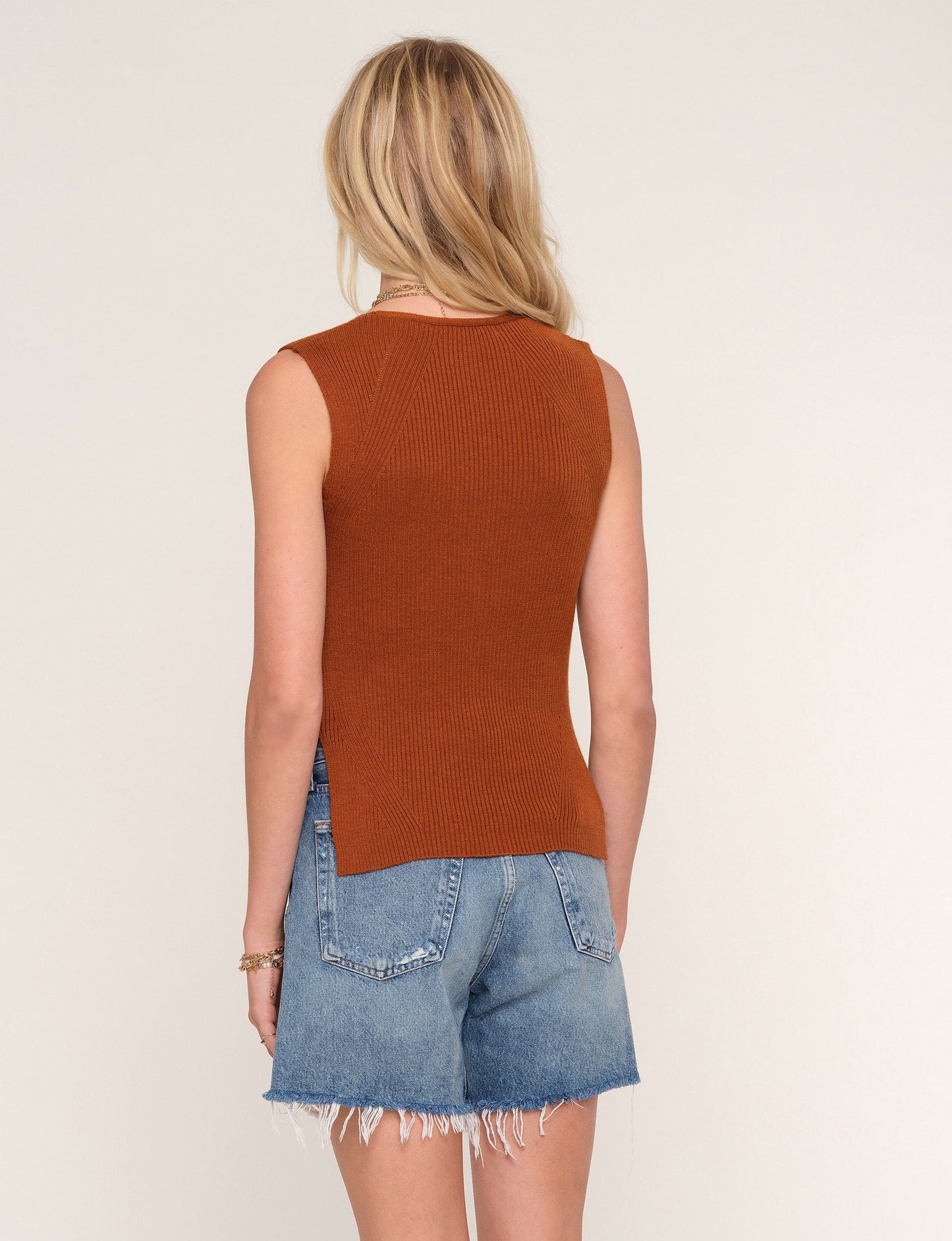 Tucker Vest