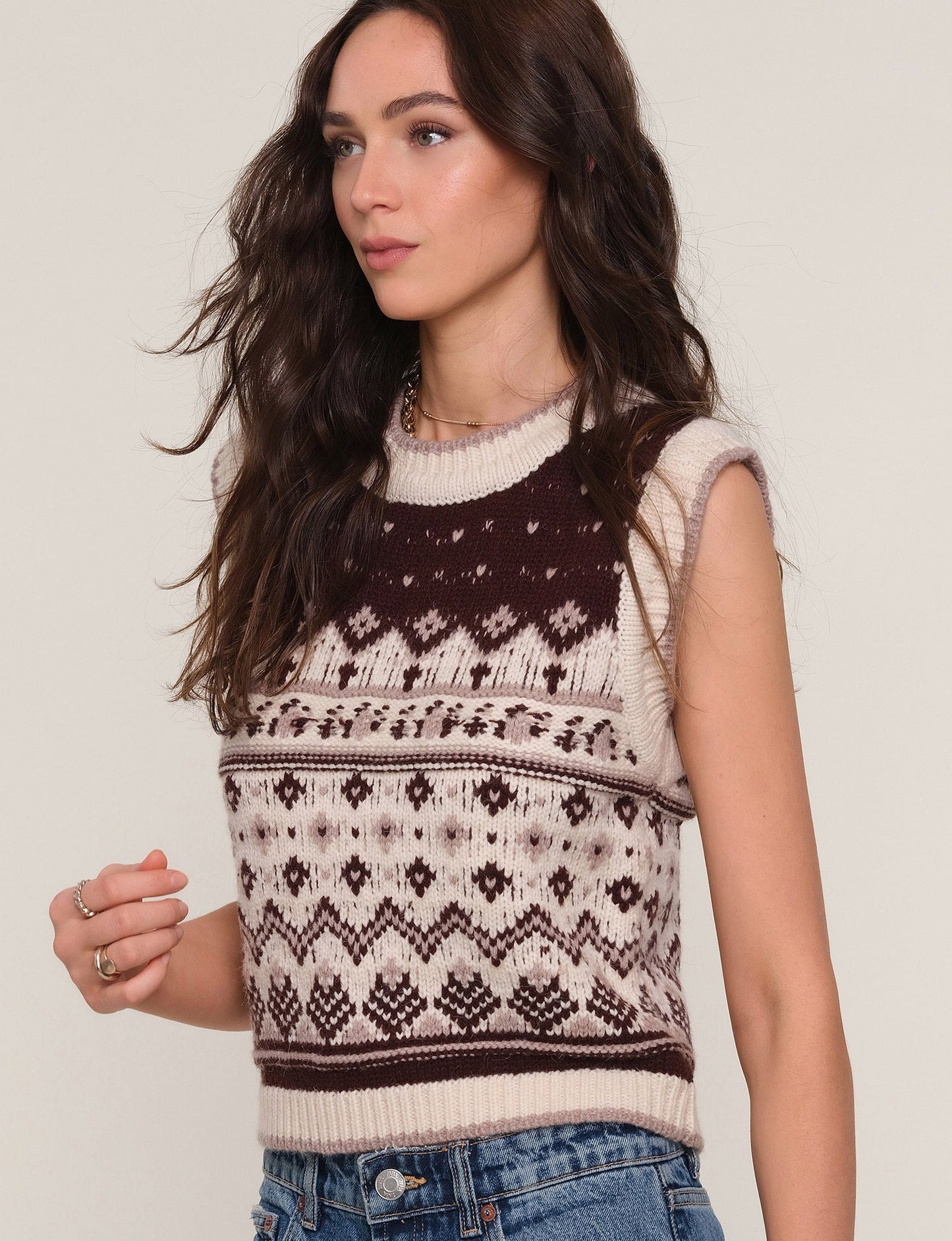 vivi vest