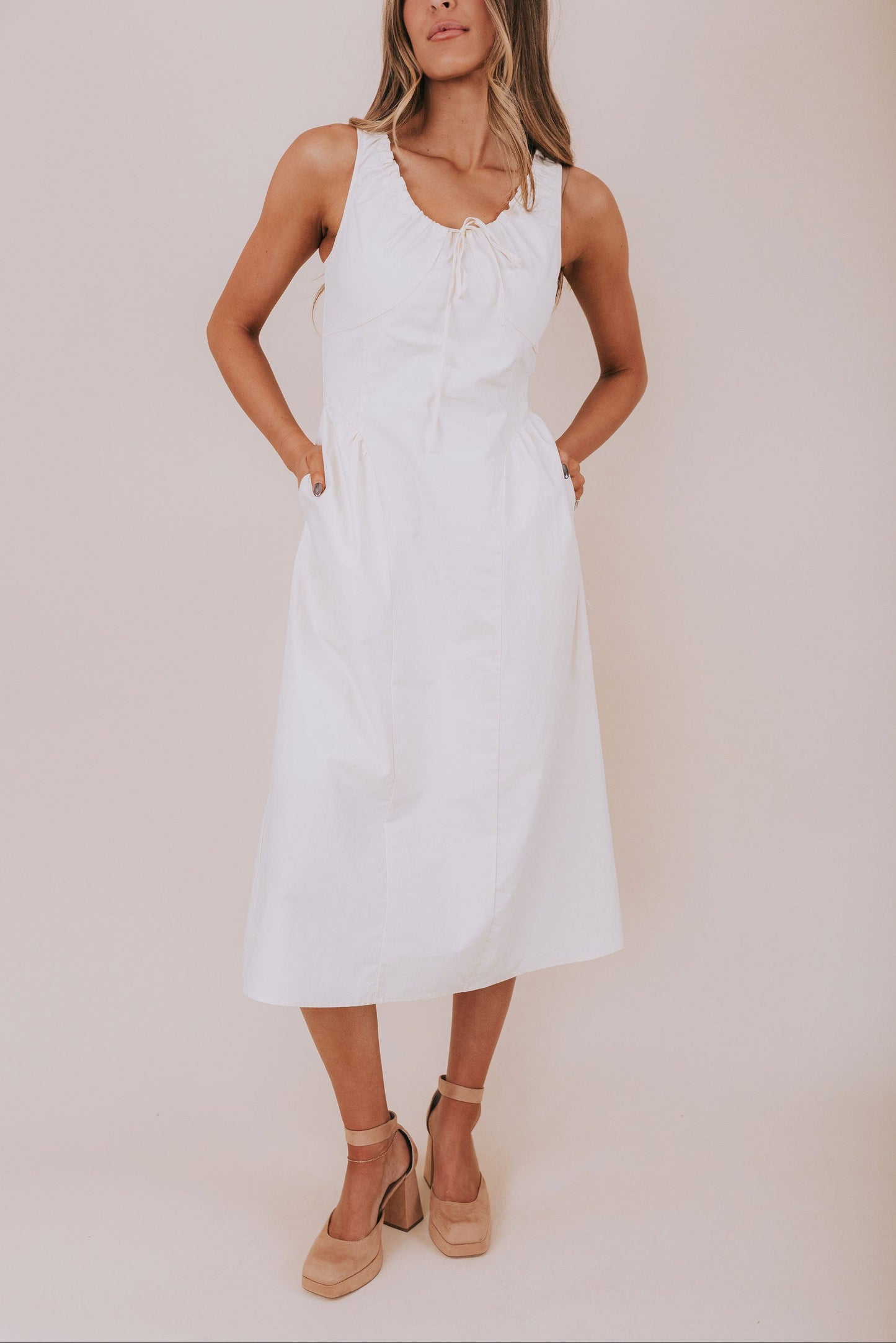 The Chateau Is Calling Dress - 2 Colors!