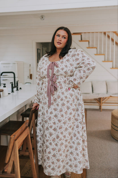 EXCLUSIVE - Taking Sides Dress - 2 Colors!