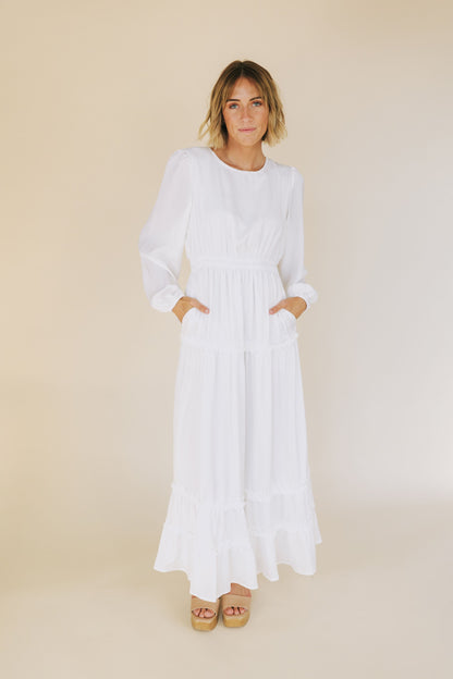 The White: Monica