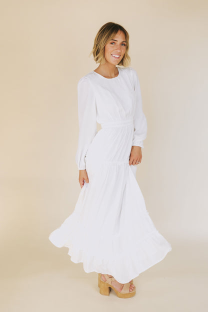 The White: Monica