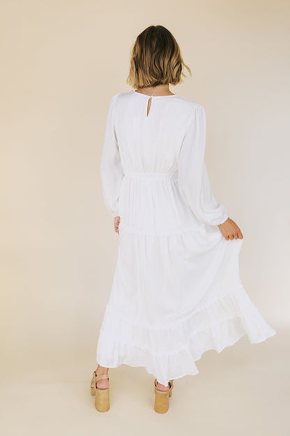 The White: Monica