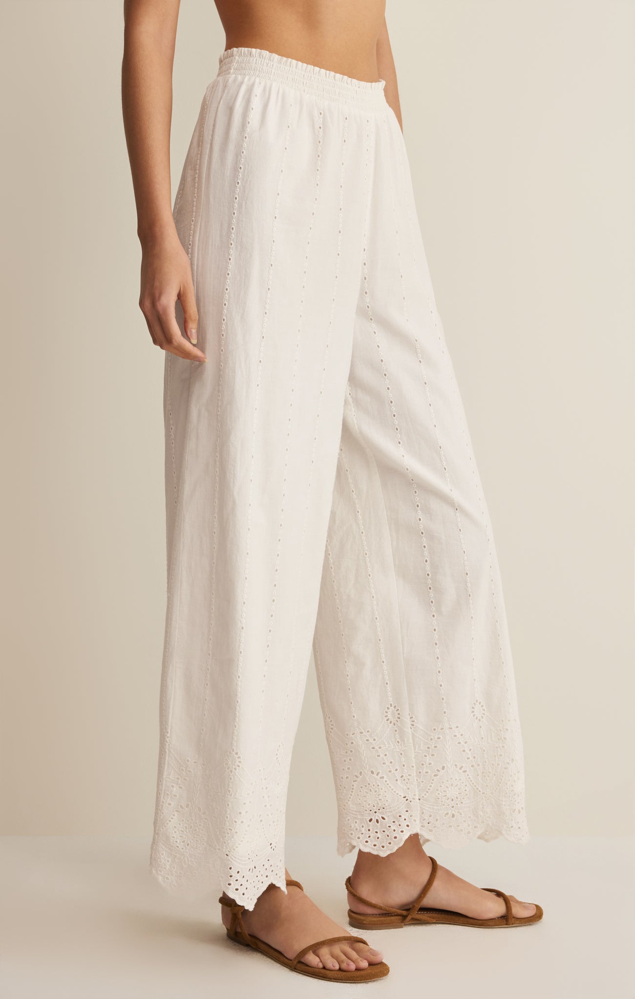 Sea Esta Embroidered Pant