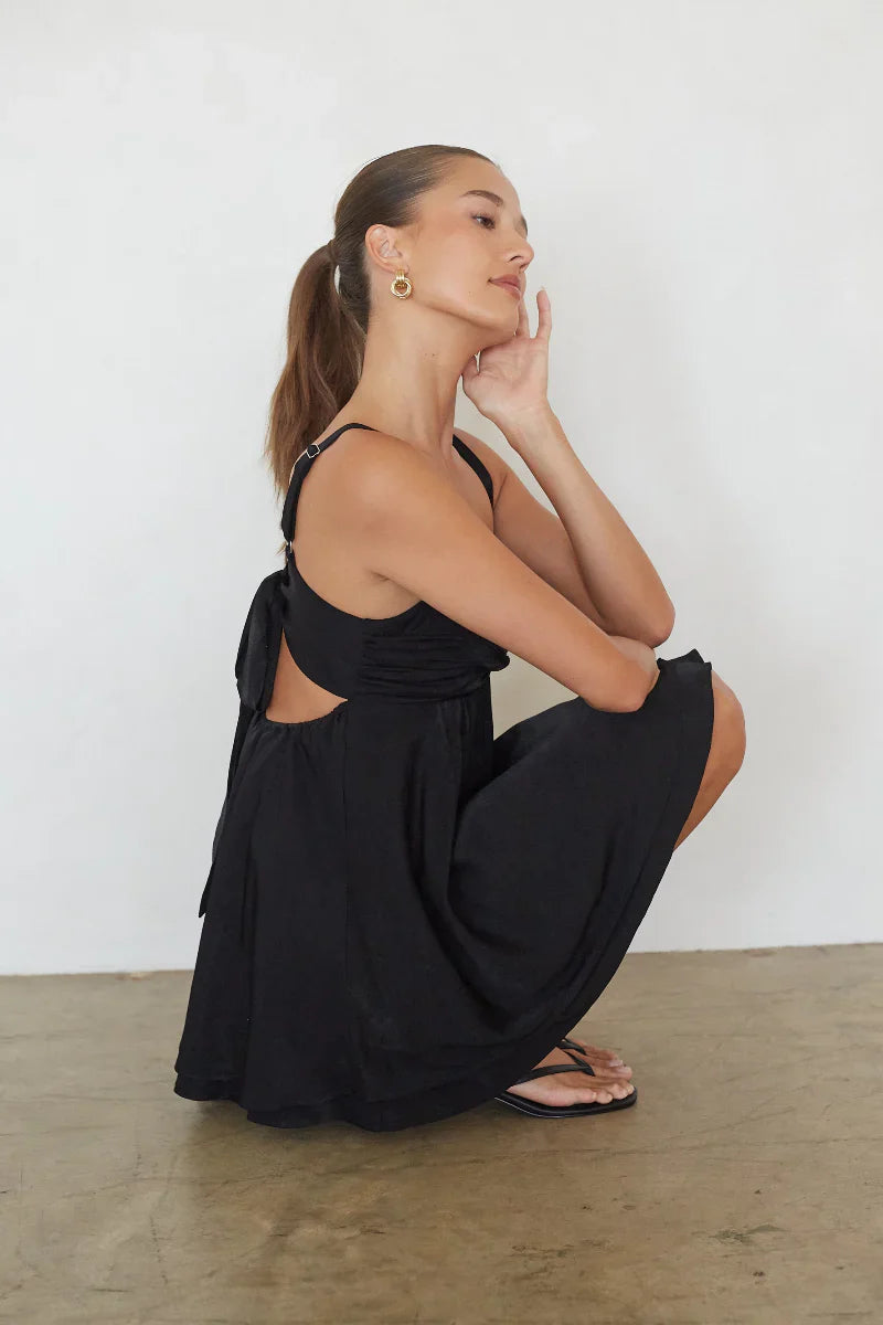Suki Twist Babydoll Mini Dress