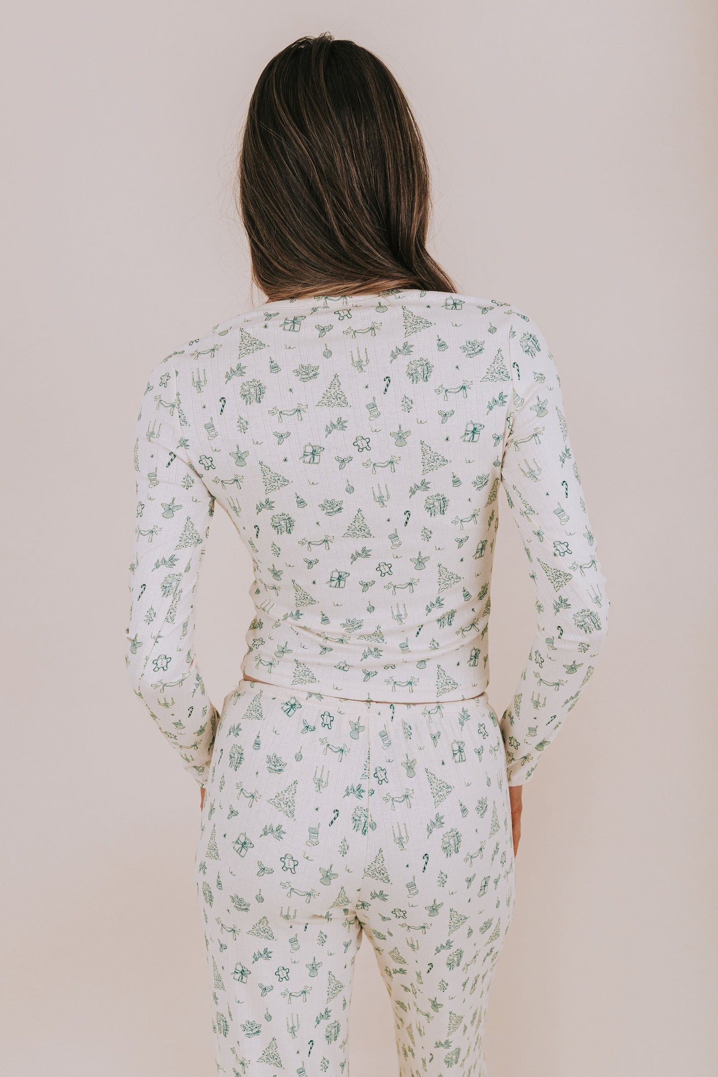 Merry Mistletoe Top