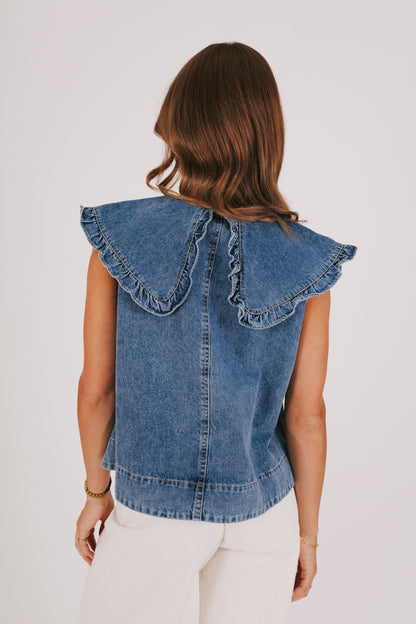 EXCLUSIVE - Closer To Love Top