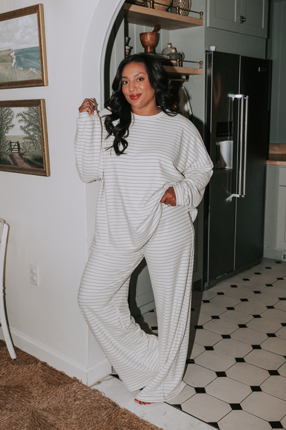 INCLUSIVE SIZING - Cozy Seaside Top - 2 Colors!