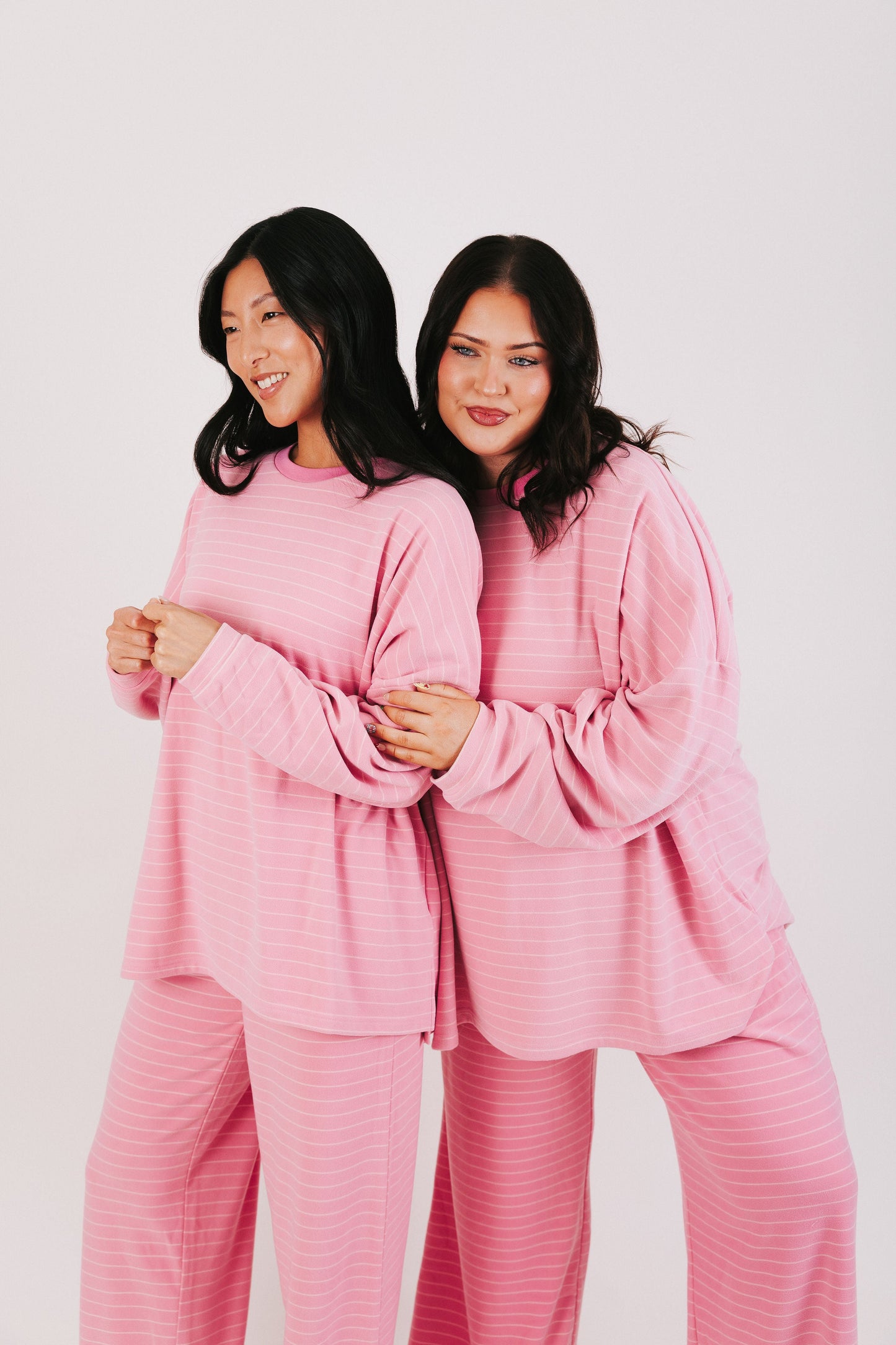 INCLUSIVE SIZING - Cozy Seaside Top - 2 Colors!