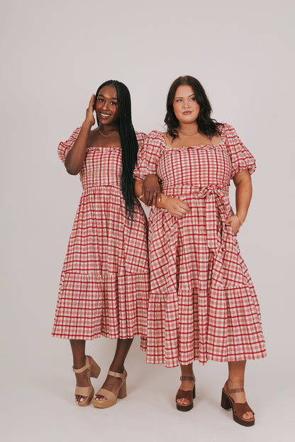 EXCLUSIVE - Sweet Company Dress
