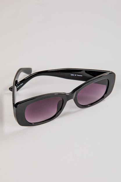 Better Than I Imagined Black Oval Sunglasses