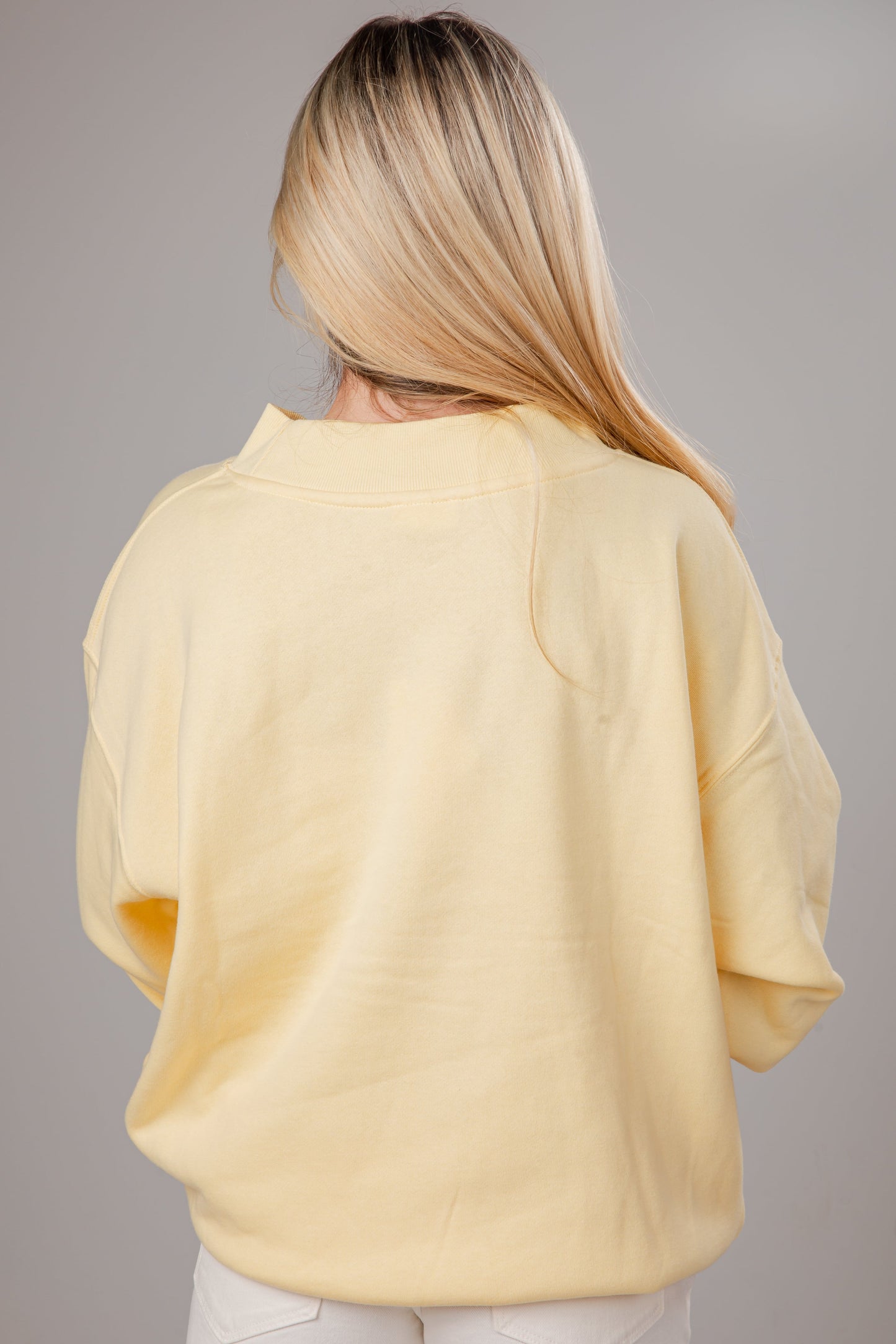Charleston Graphic Yellow Mockneck Sweatshirt