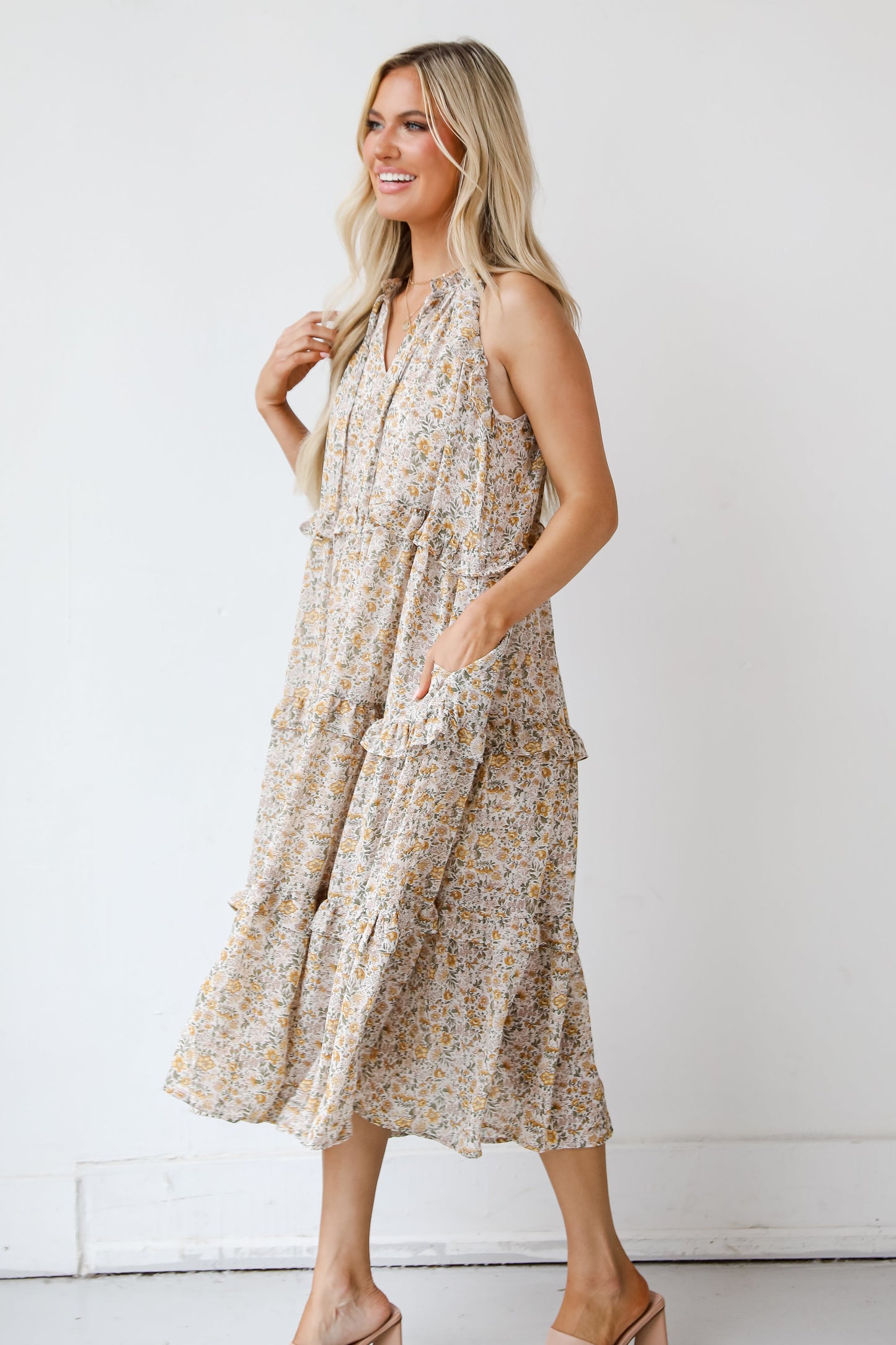 Delicate Design Ruffle Floral Midi Dress
